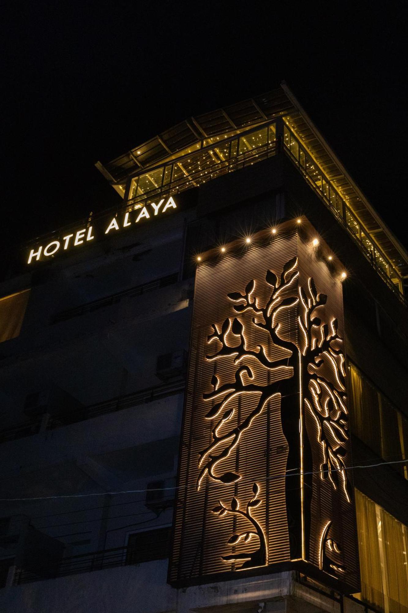 Hotel Alaya Дехрадун Экстерьер фото